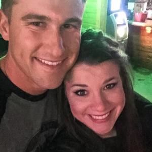 Meet your Posher, Bobbie